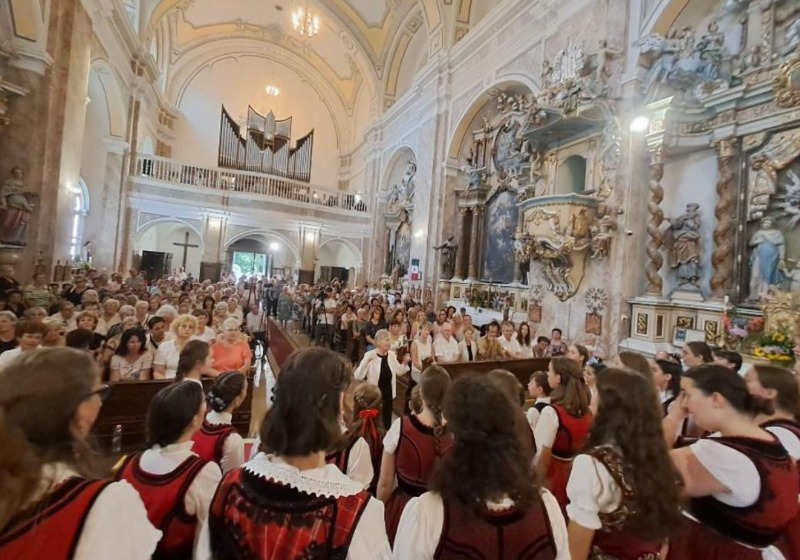 A Marosszéki Kodály Zoltán Gyermek- és Ifjúsági Kar a XII. Balatoni Csillagösvény Missziós Körúton