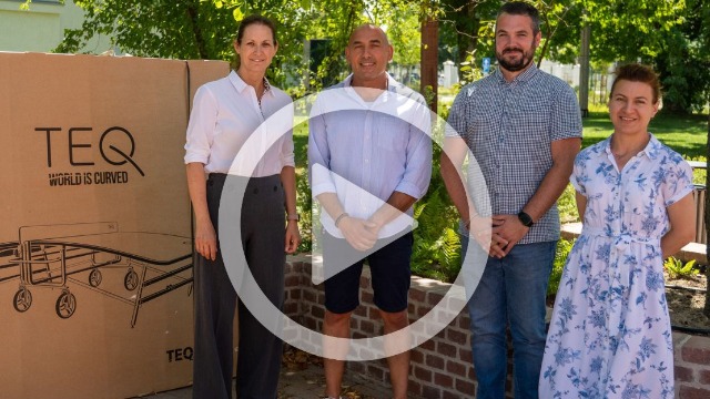 2025.07.22. Békéssámsonnak ajándékozott 2 teqball asztalt a Népfőiskola Alapítvány