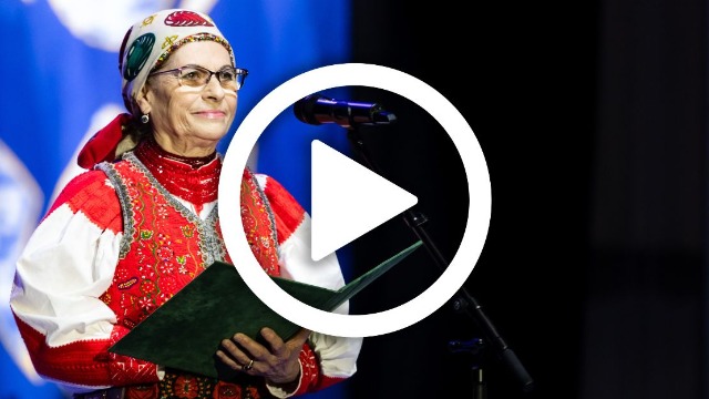 2025.05.31.  Lezsák Sándorné Sütő Gabriella megnyitója az Élő Hagyományunk II. Kösöntyű találkozón